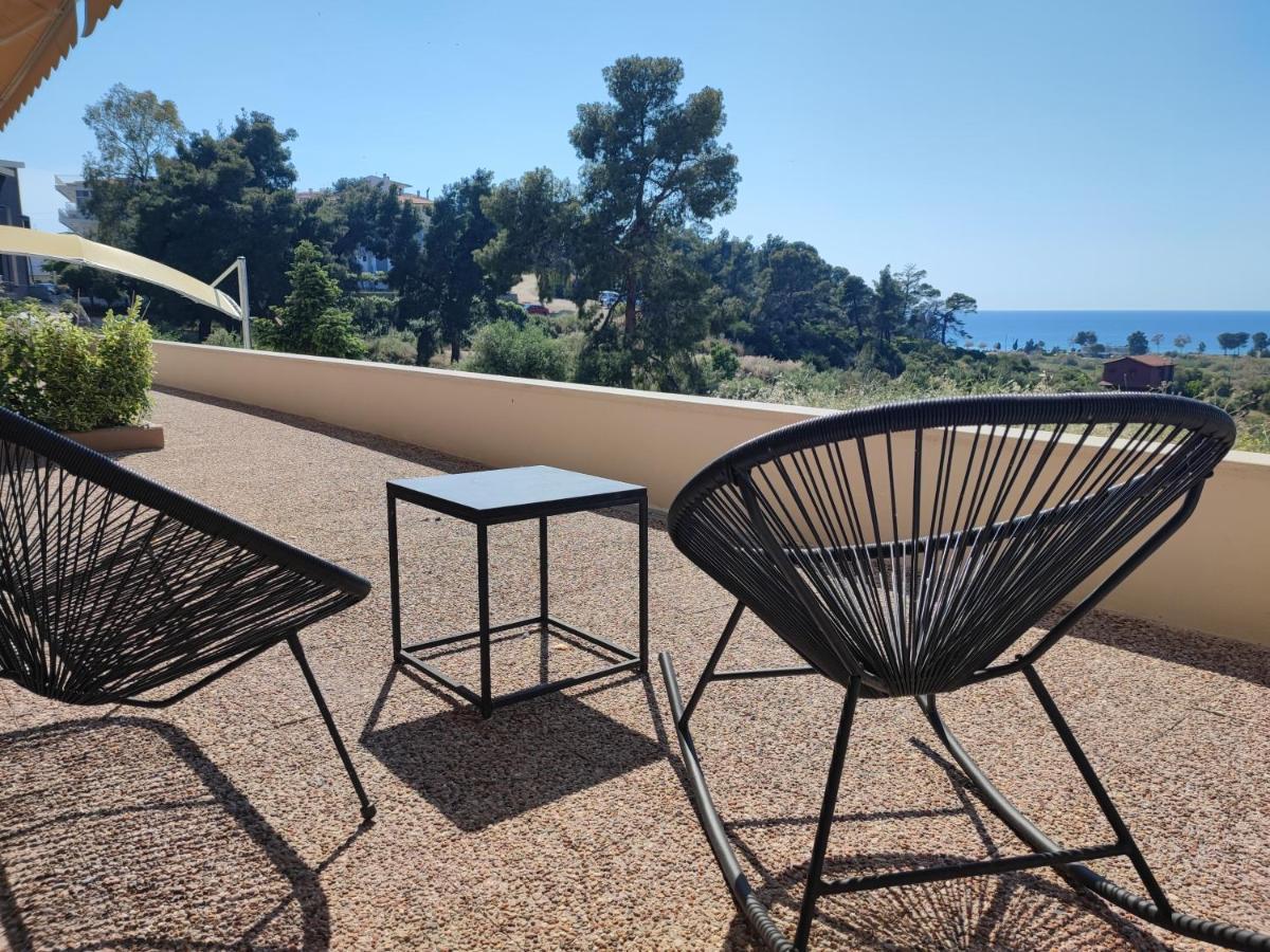 Theasis 4 Luxury Studio With Sea View 네오스마르마라스 외부 사진